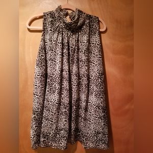 J Lo, Mock turtleneck, leopard, 3x